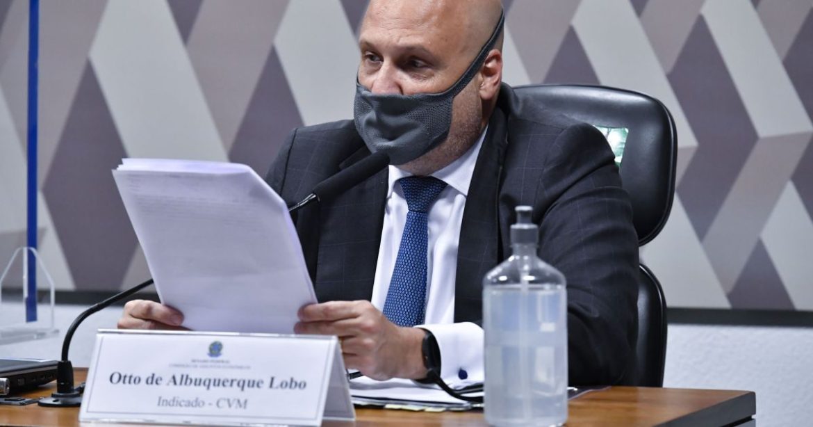 como-diretor-da-cvm,-otto-lobo-tomou-decisoes-favoraveis-ao-banco-master