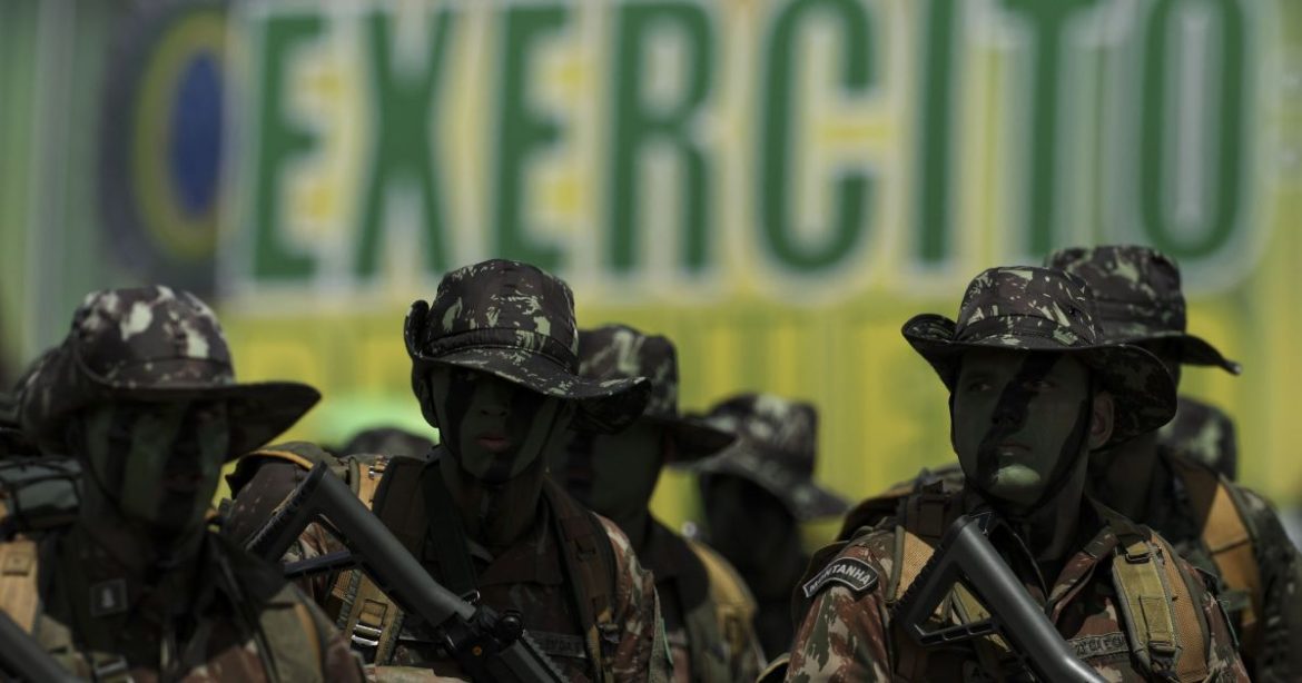 geopolitica-bateu-a-porta-do-brasil-e-exige-atencao,-diz-especialista