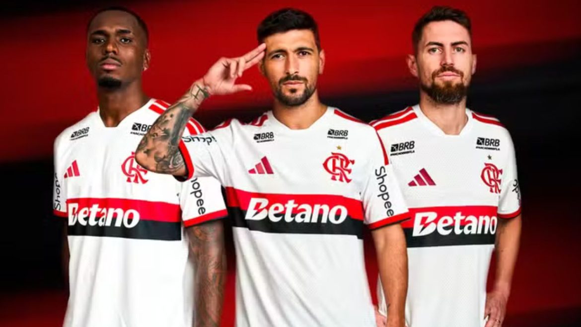 clube-brasileiro-acusa-flamengo-de-‘plagio’-em-novo-uniforme
