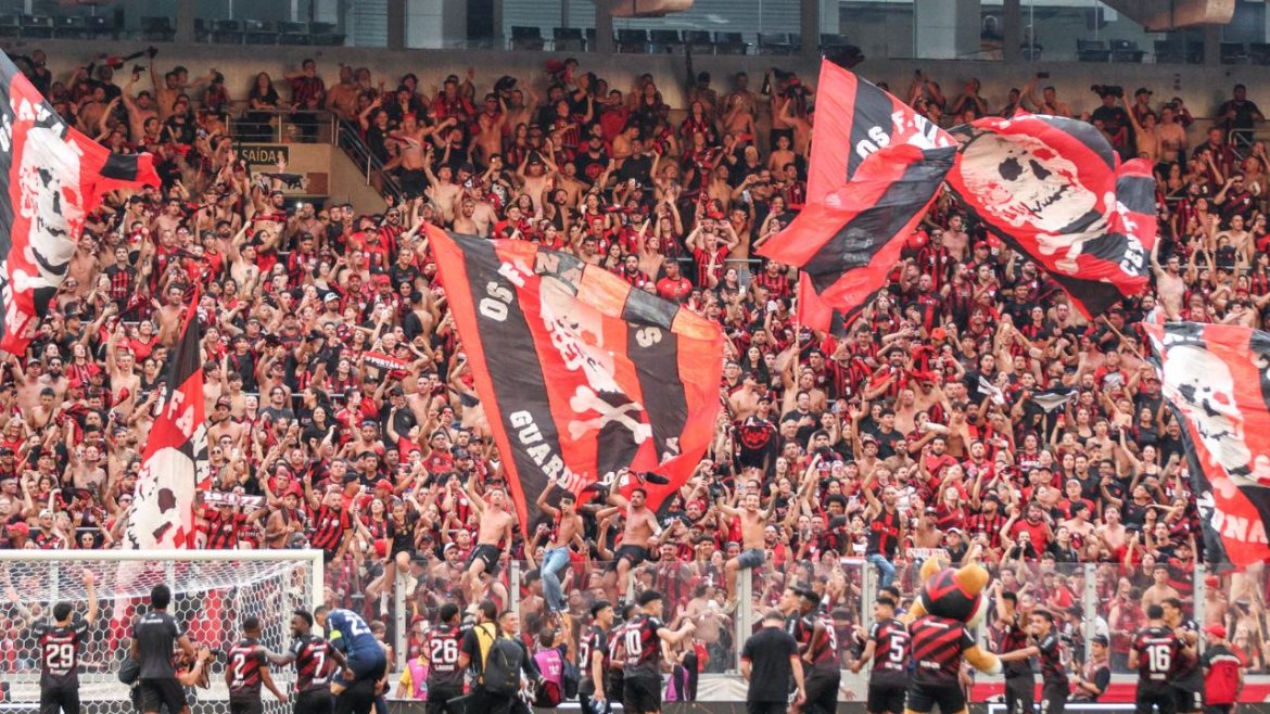 athletico-transforma-arena-da-baixada-em-trunfo-no-brasileirao