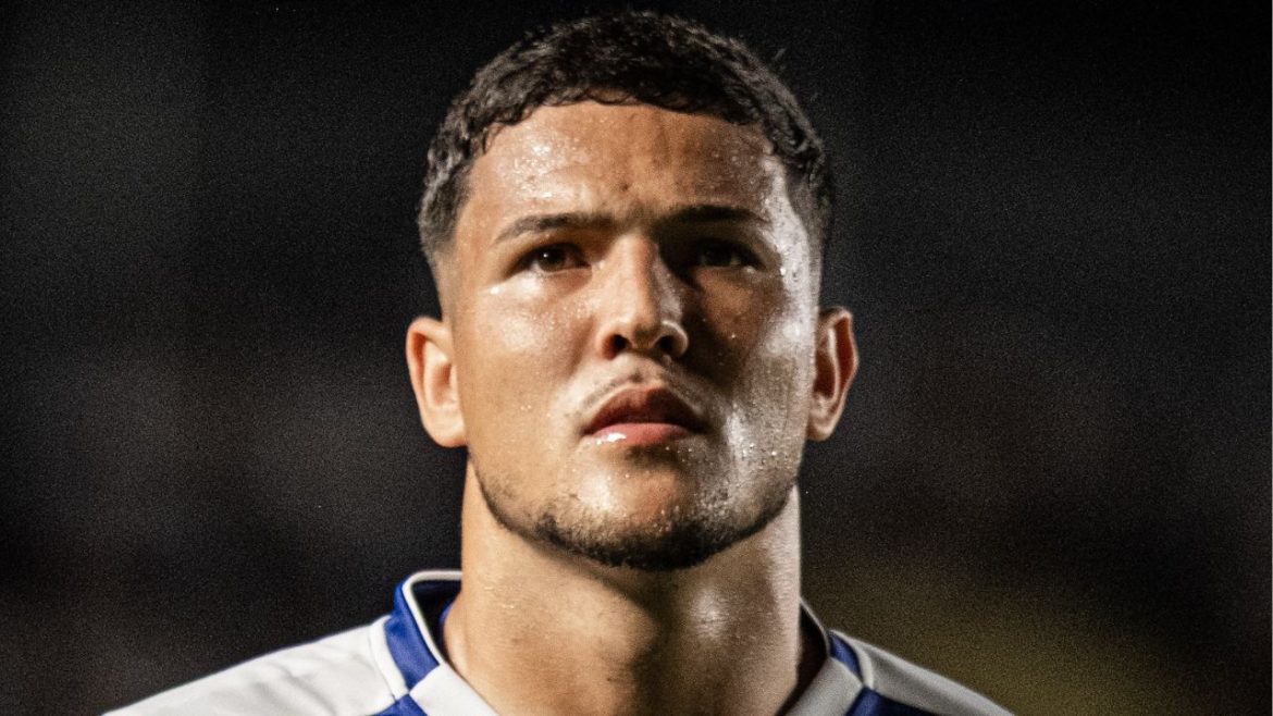 com-falha-de-rangel,-coritiba-empata-com-o-internacional-e-amplia-jejum