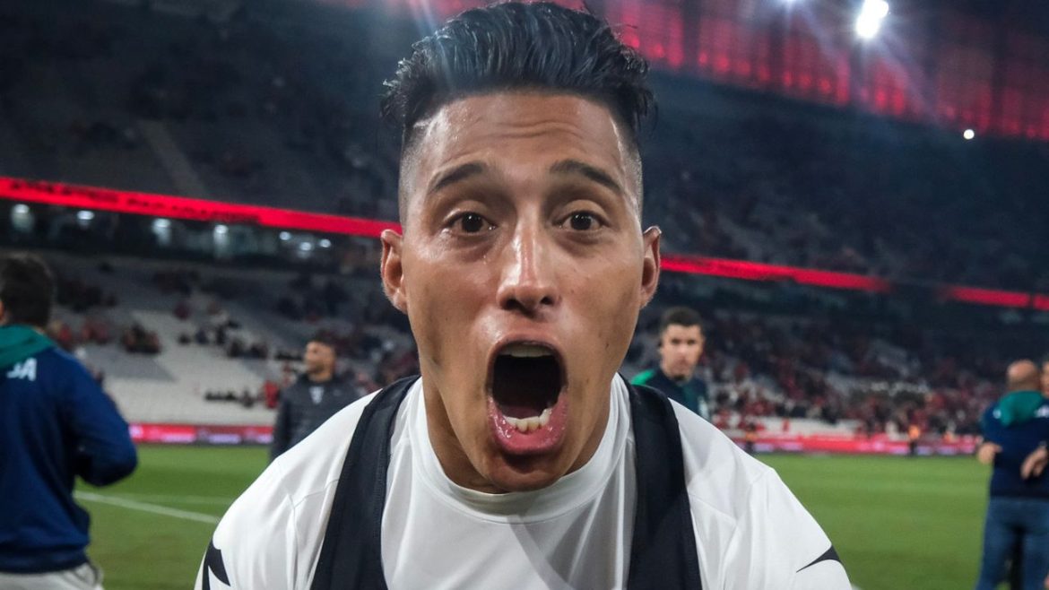 volante-iguala-geraldo-e-alcanca-marca-historica-pelo-coritiba