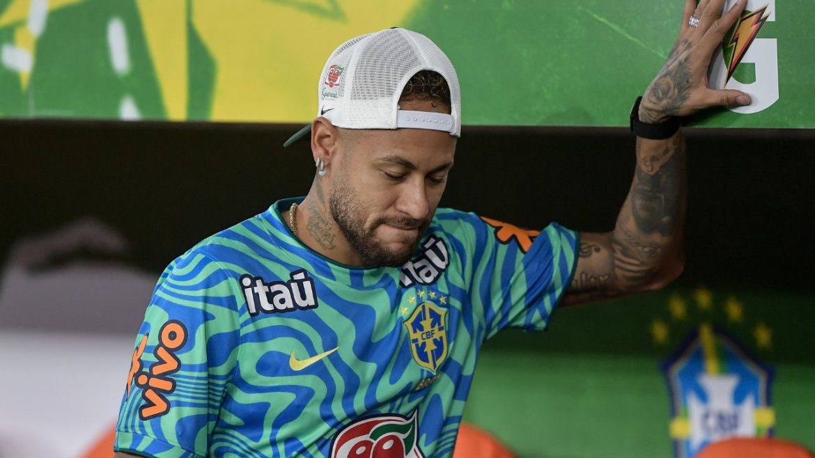 neymar-esta-fora-da-estreia-do-brasil-na-copa-do-mundo,-aponta-site
